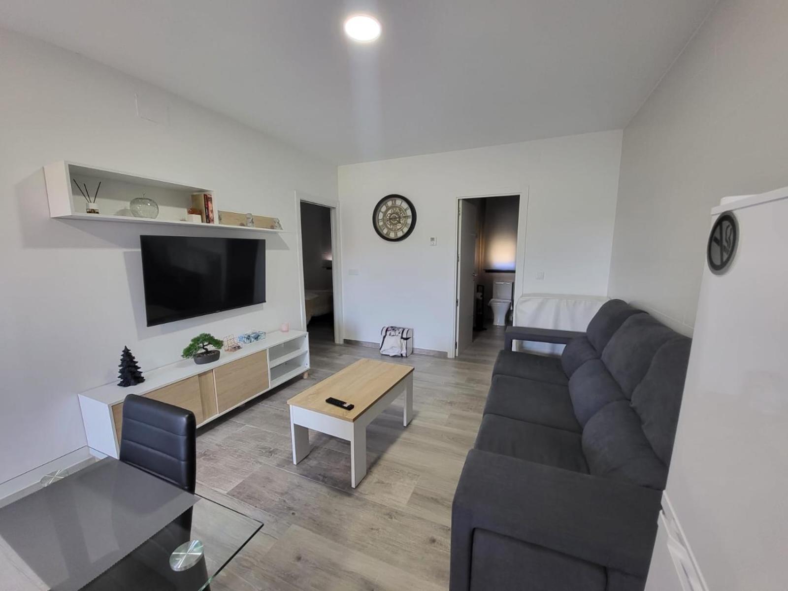 Apartment Louridoplaya